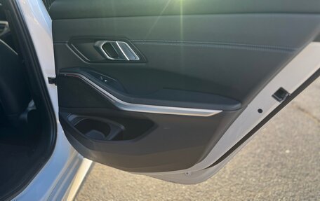 BMW 3 серия, 2020 год, 3 000 000 рублей, 9 фотография