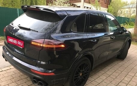 Porsche Cayenne III, 2015 год, 3 970 000 рублей, 9 фотография