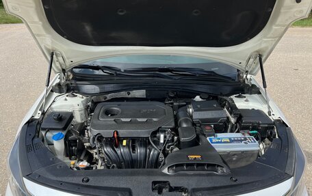 KIA Optima IV, 2017 год, 1 900 000 рублей, 10 фотография