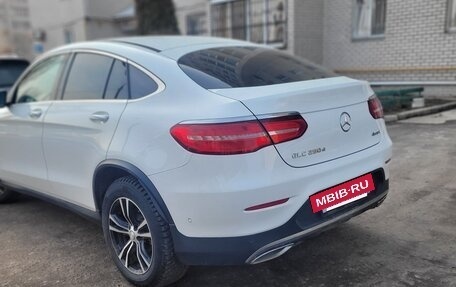 Mercedes-Benz GLC, 2019 год, 4 100 000 рублей, 11 фотография