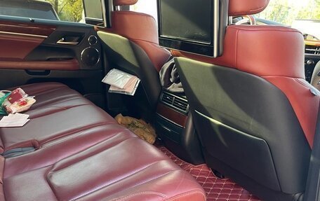 Lexus LX III, 2016 год, 8 800 000 рублей, 6 фотография