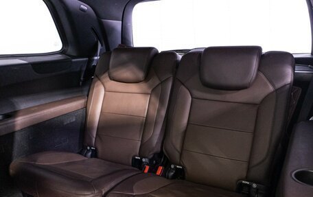 Mercedes-Benz GL-Класс, 2015 год, 3 250 000 рублей, 16 фотография