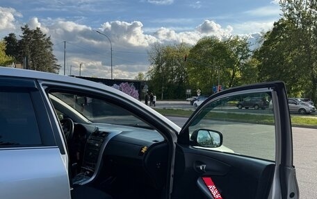 Toyota Corolla, 2011 год, 1 100 000 рублей, 19 фотография