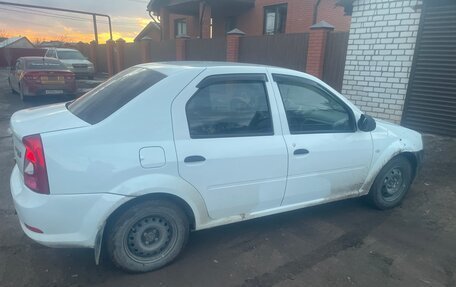 Renault Logan I, 2015 год, 380 000 рублей, 4 фотография