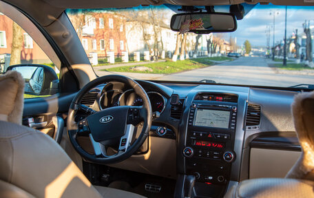 KIA Sorento II рестайлинг, 2011 год, 1 750 000 рублей, 17 фотография