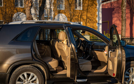 KIA Sorento II рестайлинг, 2011 год, 1 750 000 рублей, 19 фотография