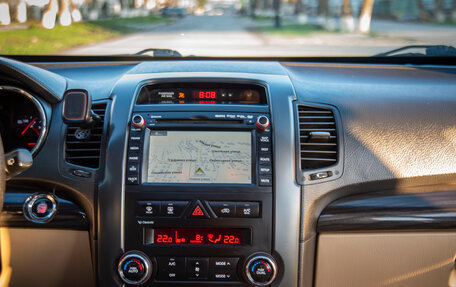 KIA Sorento II рестайлинг, 2011 год, 1 750 000 рублей, 26 фотография