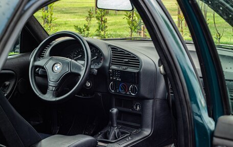 BMW 3 серия, 1992 год, 490 000 рублей, 8 фотография