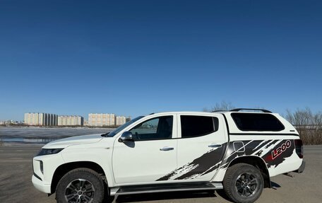 Mitsubishi L200 IV рестайлинг, 2022 год, 3 650 000 рублей, 10 фотография