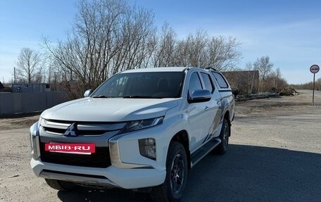 Mitsubishi L200 IV рестайлинг, 2022 год, 3 650 000 рублей, 12 фотография