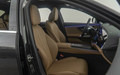 Mercedes-Benz E-Класс, 2024 год, 9 990 000 рублей, 10 фотография
