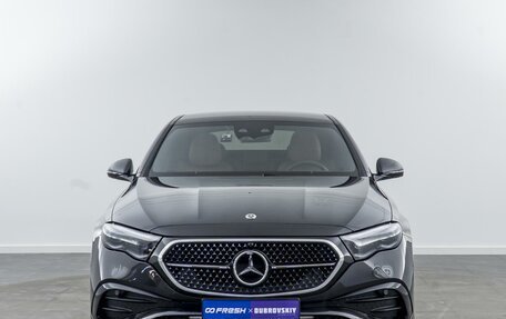 Mercedes-Benz E-Класс, 2024 год, 9 990 000 рублей, 3 фотография
