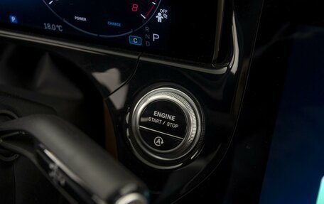 Mercedes-Benz E-Класс, 2024 год, 9 990 000 рублей, 23 фотография