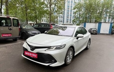 Toyota Camry, 2018 год, 2 350 000 рублей, 1 фотография