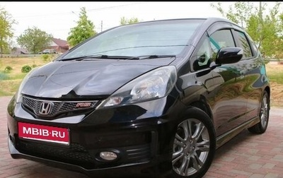 Honda Fit III, 2011 год, 1 180 000 рублей, 1 фотография