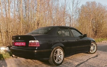 BMW 3 серия, 1997 год, 1 000 000 рублей, 2 фотография