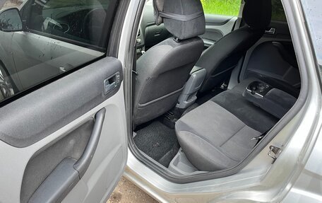 Ford Focus II рестайлинг, 2008 год, 650 000 рублей, 15 фотография