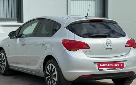 Opel Astra J, 2012 год, 830 000 рублей, 7 фотография