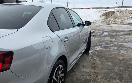 Volkswagen Jetta VI, 2018 год, 1 680 000 рублей, 3 фотография