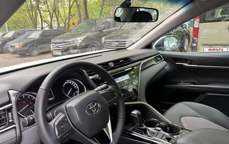 Toyota Camry, 2018 год, 2 350 000 рублей, 6 фотография
