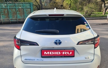 Toyota Corolla, 2019 год, 2 300 000 рублей, 6 фотография