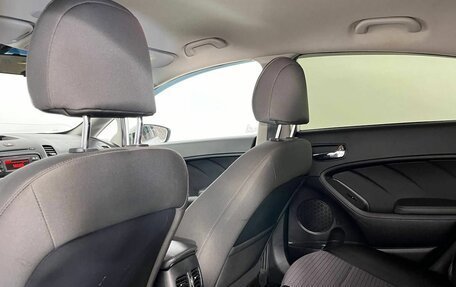 KIA Cerato IV, 2019 год, 1 400 000 рублей, 9 фотография