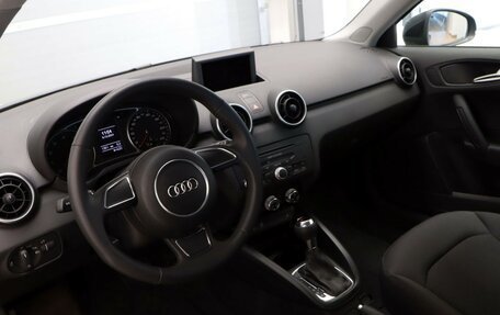 Audi A1, 2012 год, 1 890 000 рублей, 17 фотография