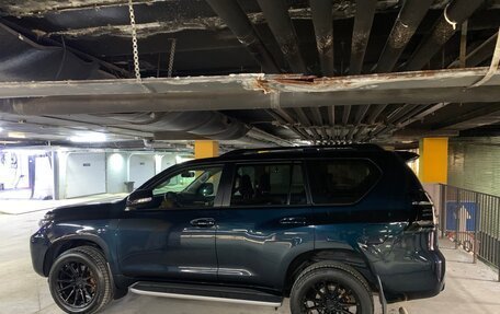 Toyota Land Cruiser Prado 150 рестайлинг 2, 2020 год, 6 500 000 рублей, 2 фотография