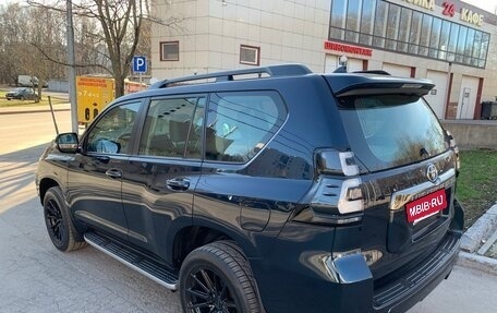 Toyota Land Cruiser Prado 150 рестайлинг 2, 2020 год, 6 500 000 рублей, 4 фотография