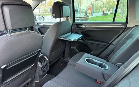 Volkswagen Tiguan II, 2017 год, 2 419 000 рублей, 12 фотография