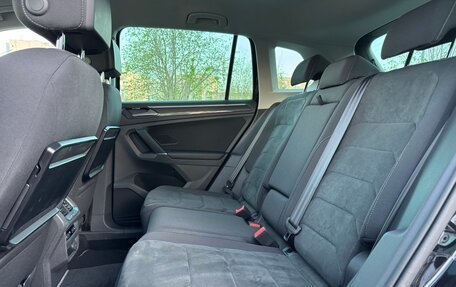 Volkswagen Tiguan II, 2017 год, 2 419 000 рублей, 11 фотография