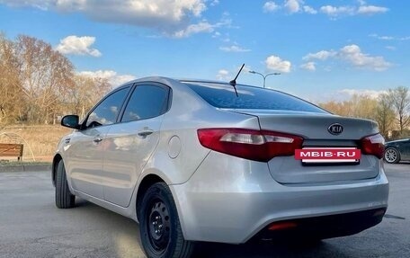 KIA Rio III рестайлинг, 2012 год, 550 000 рублей, 3 фотография
