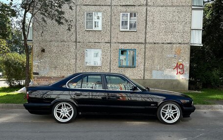 BMW 5 серия, 1990 год, 780 000 рублей, 9 фотография