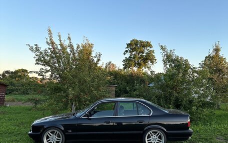 BMW 5 серия, 1990 год, 780 000 рублей, 13 фотография