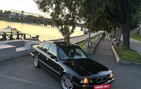 BMW 5 серия, 1990 год, 780 000 рублей, 17 фотография