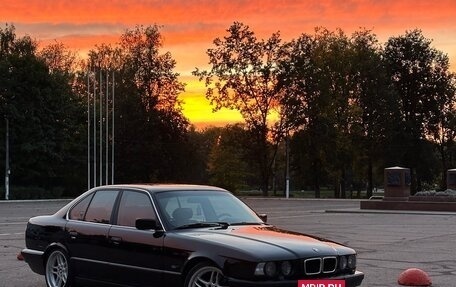 BMW 5 серия, 1990 год, 780 000 рублей, 8 фотография