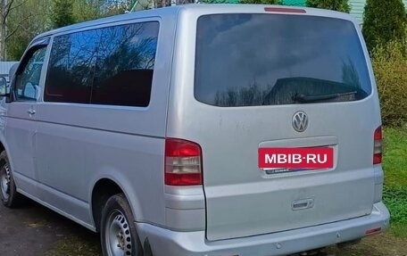 Volkswagen Multivan T5, 2005 год, 1 500 000 рублей, 2 фотография