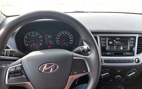 Hyundai Solaris II рестайлинг, 2019 год, 1 350 000 рублей, 9 фотография