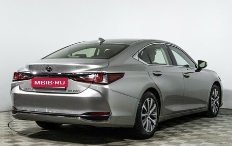 Lexus ES VII, 2018 год, 3 550 000 рублей, 5 фотография