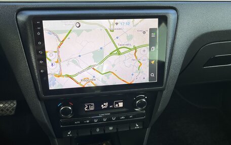 Skoda Rapid I, 2014 год, 1 810 000 рублей, 14 фотография
