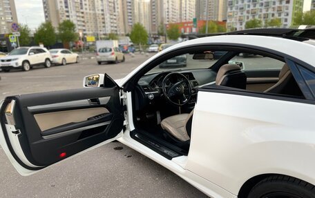 Mercedes-Benz E-Класс, 2010 год, 1 800 000 рублей, 11 фотография