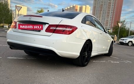 Mercedes-Benz E-Класс, 2010 год, 1 800 000 рублей, 6 фотография