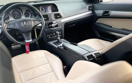 Mercedes-Benz E-Класс, 2010 год, 1 800 000 рублей, 14 фотография