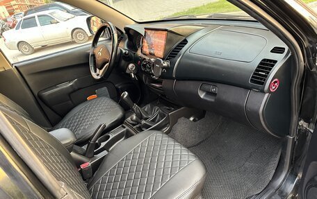 Mitsubishi L200 IV рестайлинг, 2014 год, 1 050 000 рублей, 18 фотография