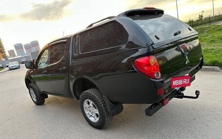 Mitsubishi L200 IV рестайлинг, 2014 год, 1 050 000 рублей, 5 фотография