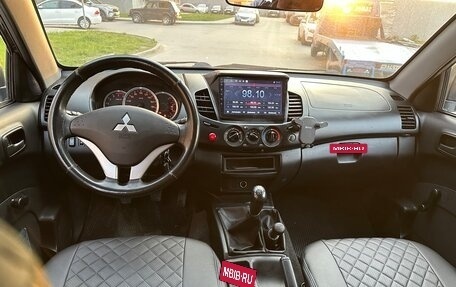 Mitsubishi L200 IV рестайлинг, 2014 год, 1 050 000 рублей, 15 фотография