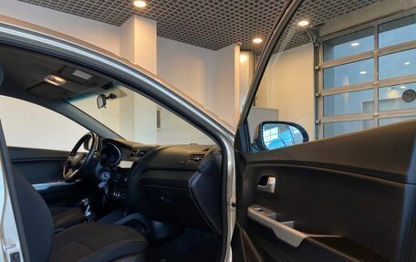 KIA Rio III рестайлинг, 2015 год, 815 000 рублей, 27 фотография