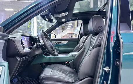 GAC GS8, 2022 год, 2 179 000 рублей, 12 фотография