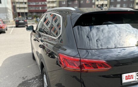 Volkswagen Touareg III, 2020 год, 5 600 000 рублей, 7 фотография