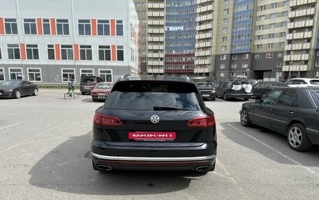 Volkswagen Touareg III, 2020 год, 5 600 000 рублей, 6 фотография
